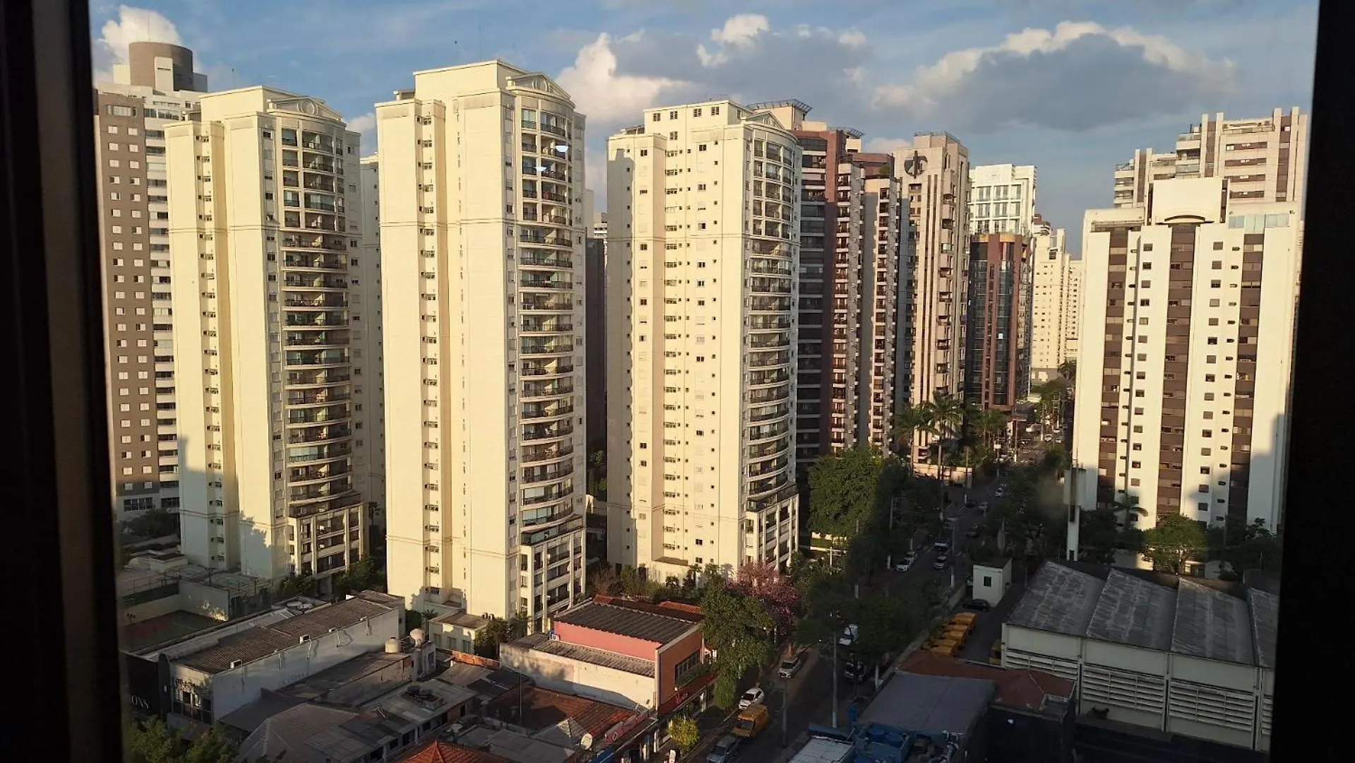 Hotel Ibirapuera Excelente , Confortavel , Otima Localizacao Sao Paulo